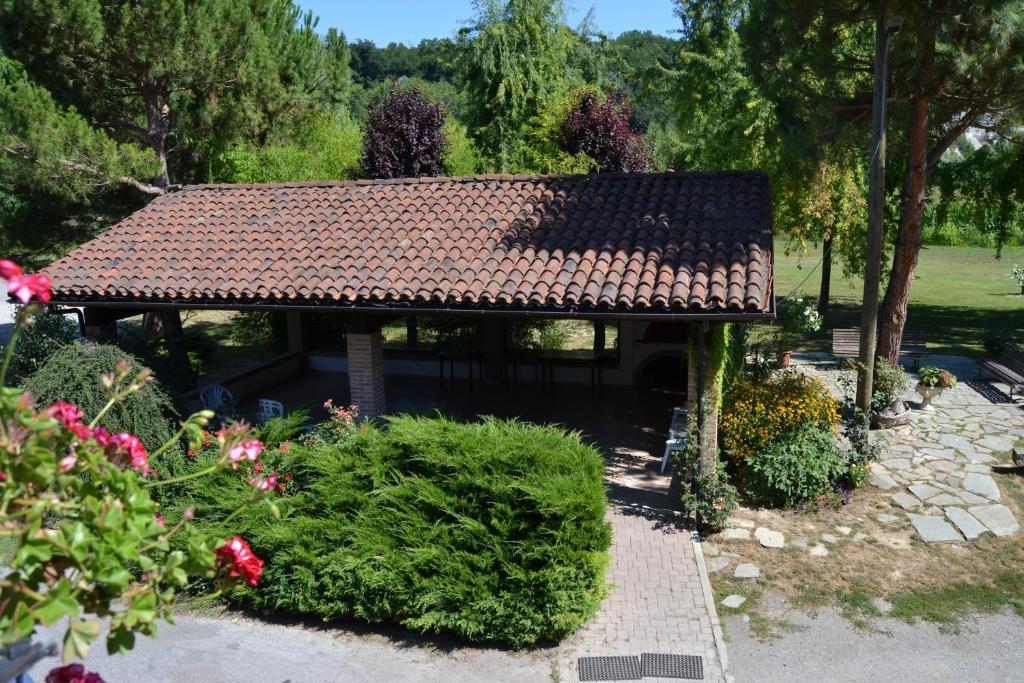 Niella Tanaro Trattoria Vecchio Mulino Bed & Breakfast エクステリア 写真